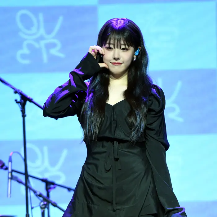 RaggedFloss7830의 Qwer히나