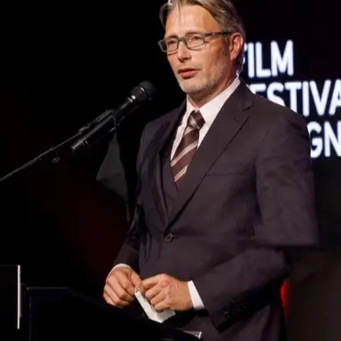 Profile image of Mads Mikkelsen