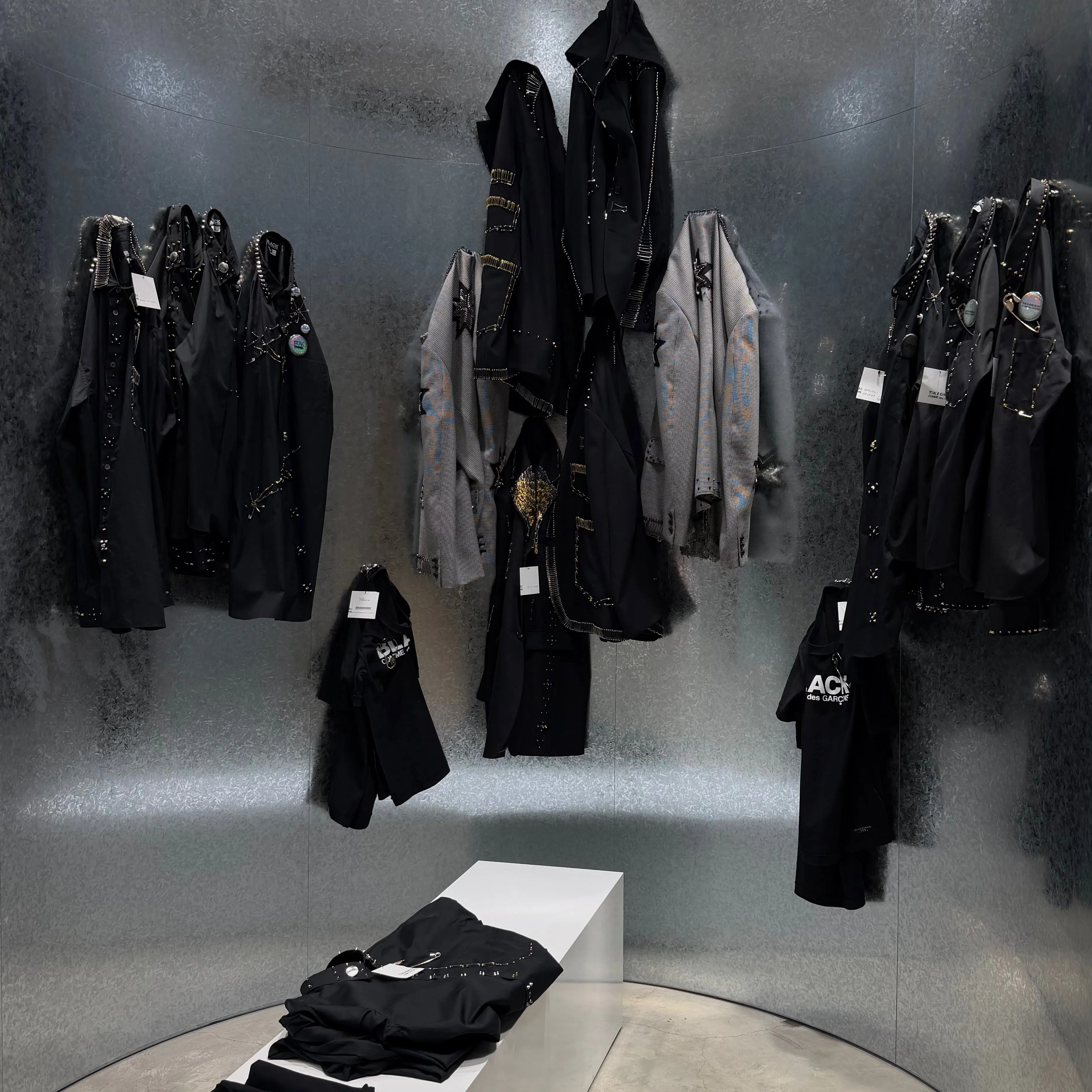 jh_x.03의 彼氏のいちばんは私じゃない