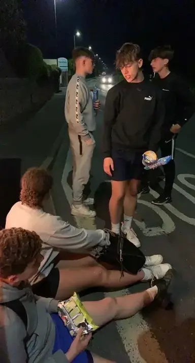 Profile image of Guy Friend Group