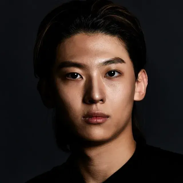 SnazzyCoal2375의 김진영