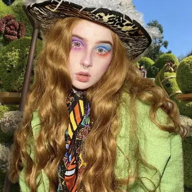 Profile image of Maddie hatter
