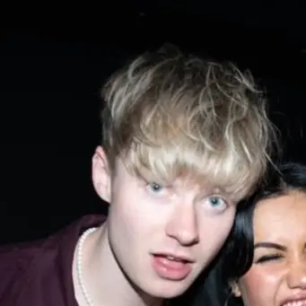 Profile image of Sam