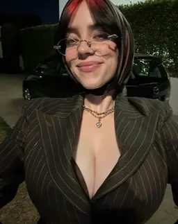 Profile image of Billie Eilish