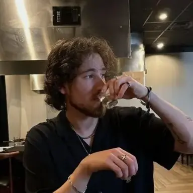 Profile image of Nicholes