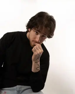 Profile image of Nicholes