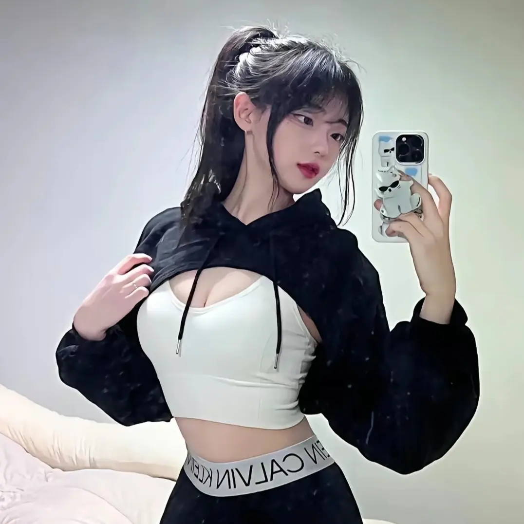 OpaqueYawn6480의 히나