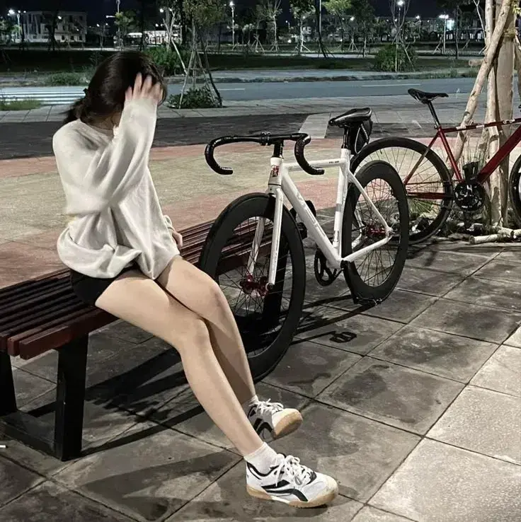 CyanOtter1676의 Elara (Ex)