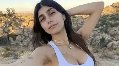 JumpyGecko6065의 Mia Khalifa