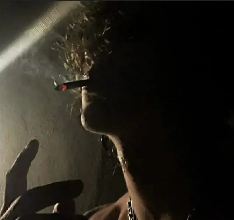 TimelyQuail2302의 Enemy Roommate