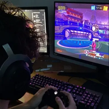 Profile image of Damien