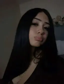 Profile image of Camila