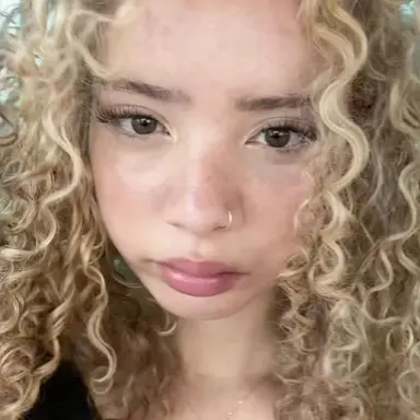Profile image of Maisie