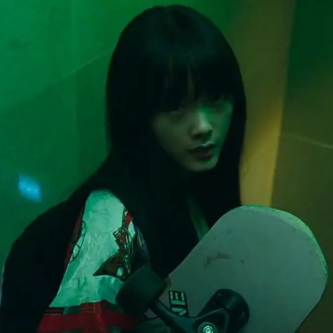 SoftBlade6701의 윤세진
