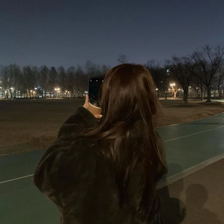 강다현