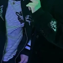황현진,한지성