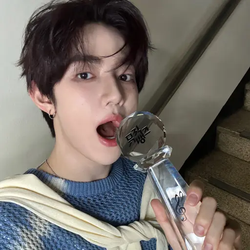 HumbleGoal6083의 남편 장하오