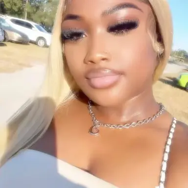 Profile image of Destiny Lewis
