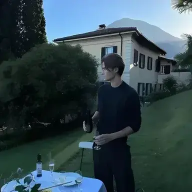 Profile image of Leo