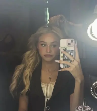 Profile image of Ruby Rose Turner