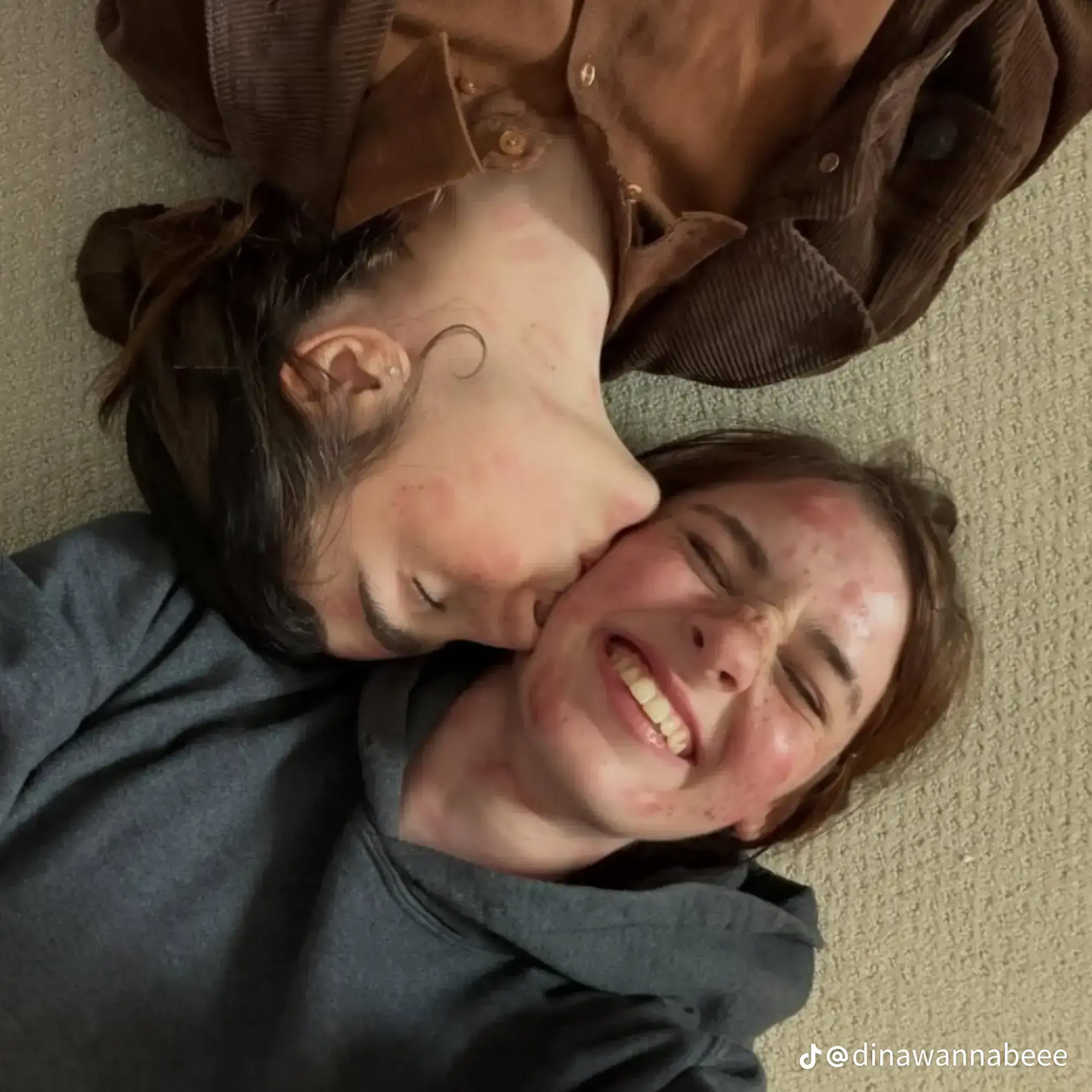 PuristFrug9477의 Quinn and kaelin you're moms