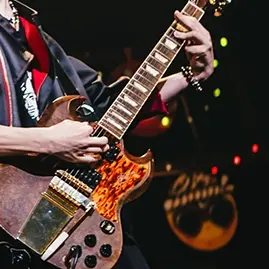 TenderWool4696의 ギターボーカルなあいつ。