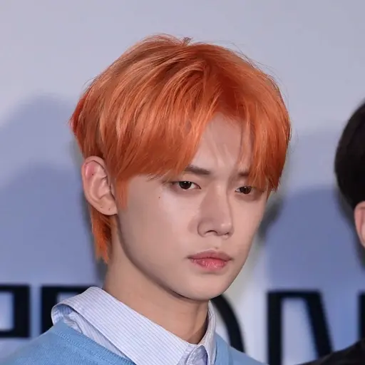 aA100512의 최연준 (친오빠)