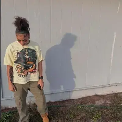 VitalSage7111의 Akira Sutton