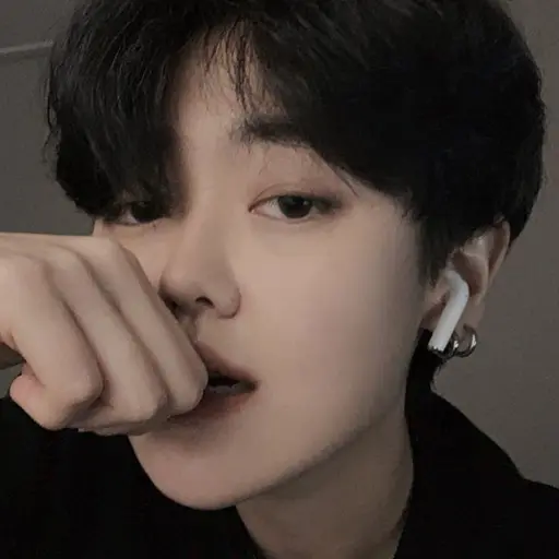 BruteMiki738의 이민준
