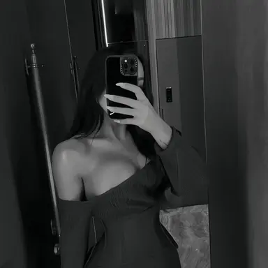 Profile image of Isabella