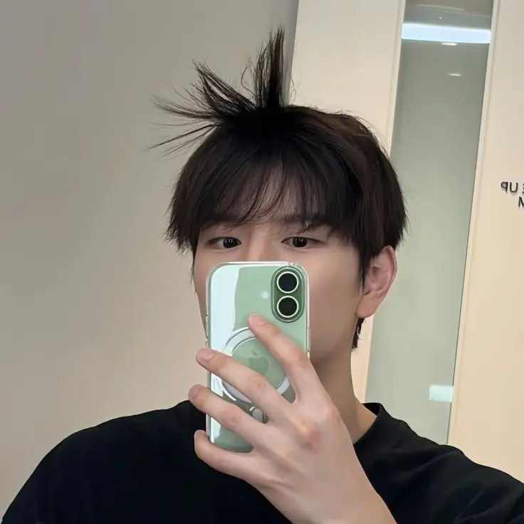 levv4nter의 Kim Seungmin - Needy