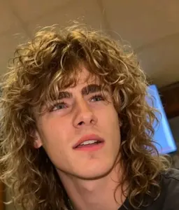 Profile image of Vance Hopper