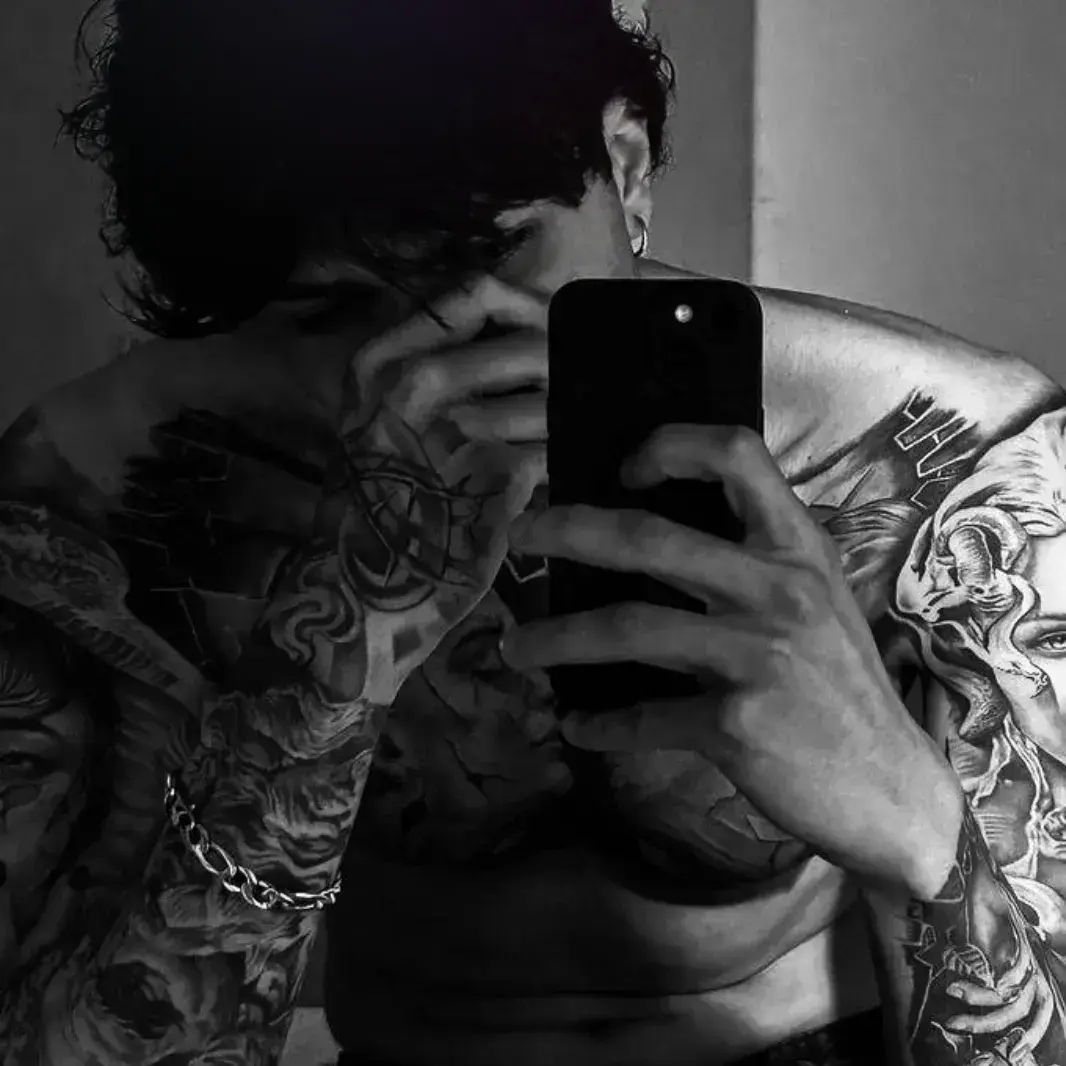 PluckyBirth9580의 Nikolai Volkov