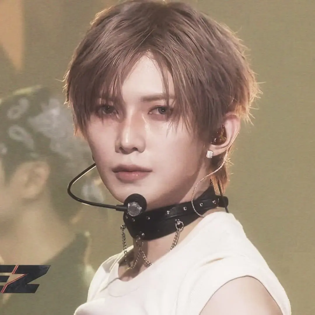 Rosepetal16의 Yeosang and Life