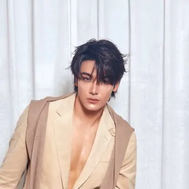 Profile image of Joong Archen