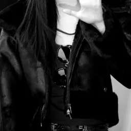 MY_.의 닝닝