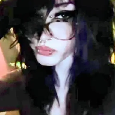 Profile image of Riley