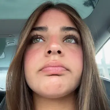 Profile image of Leah