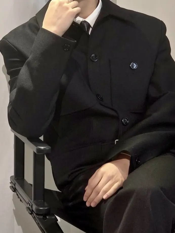 s_mnxz의 클럽사장 이민형을 꼬셔라