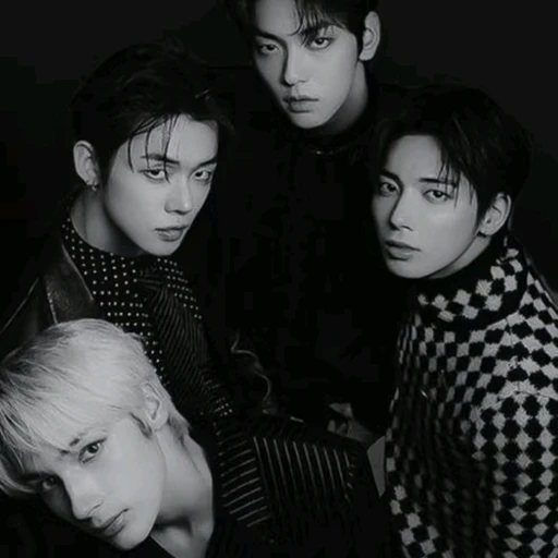 F4