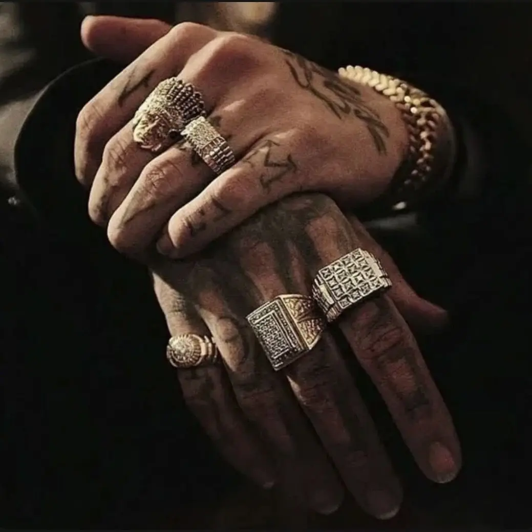 WavySquid0684의 Rocco Vitale
