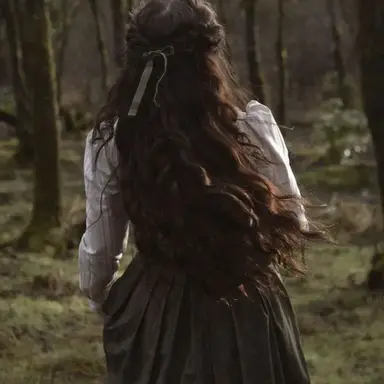 Profile image of Lady Elara Wren
