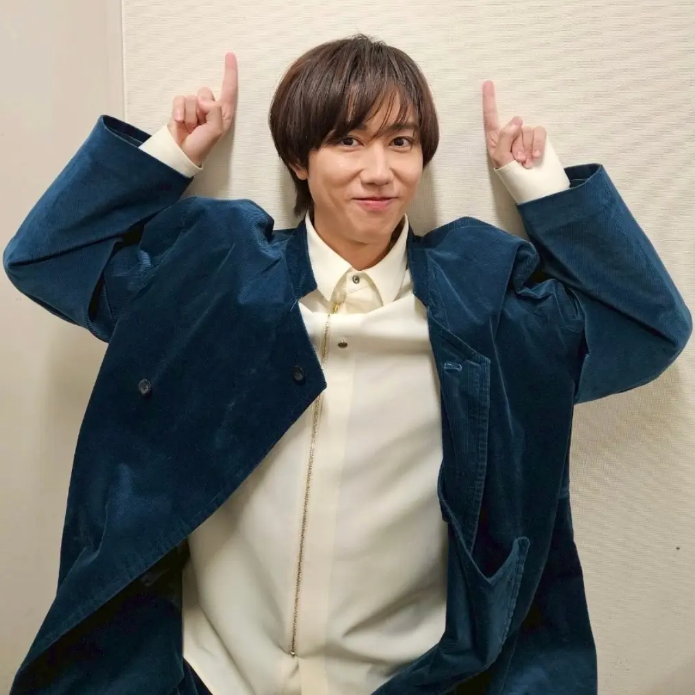 Na-na06의 阿部亮平