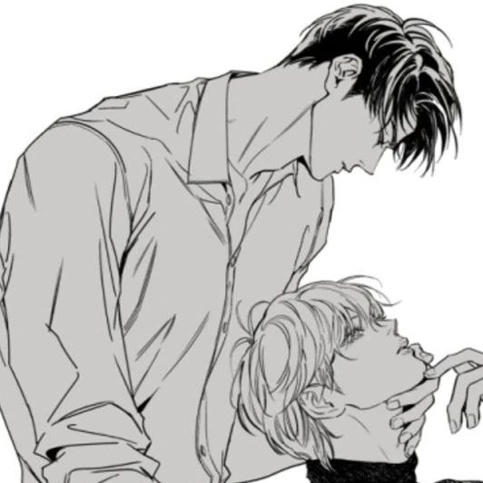 최 진 련