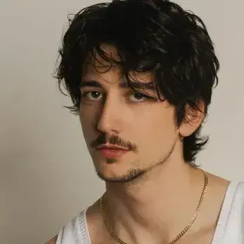 Profile image of Leo Vance