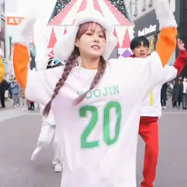 Profile image of 안유진