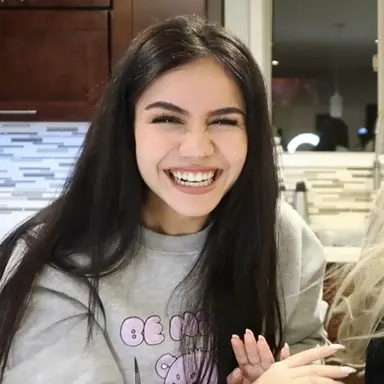 Profile image of Tara Yummy