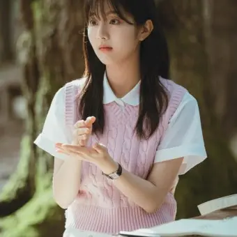 SubtleCrab1140의 윤청아