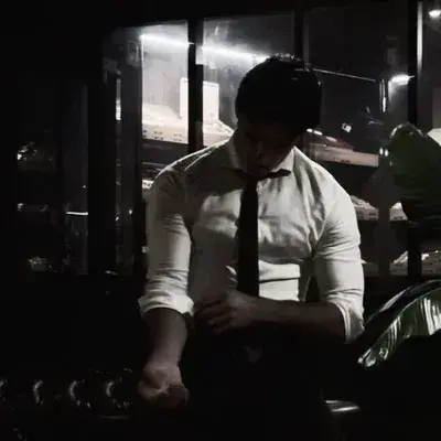 GrumpyFear5092의 Dad's Friend - BL