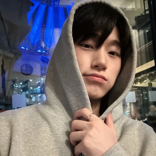 최산